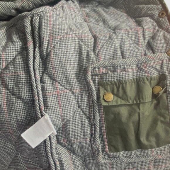 Frank & Oak Green Quilted Jacket Corduroy Collar Plaid Lining Snap Front M - Picture 8 of 8